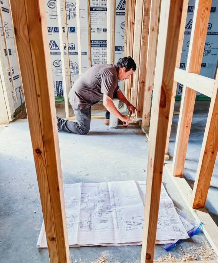 Native Plumbing & Drain plumber installs new water lines for new home construction.